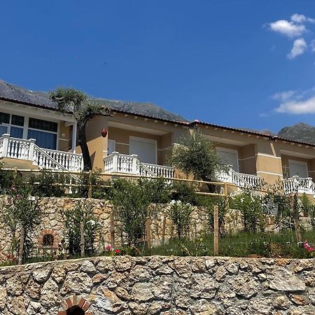 Essos Villas Dhërmi Exterior foto