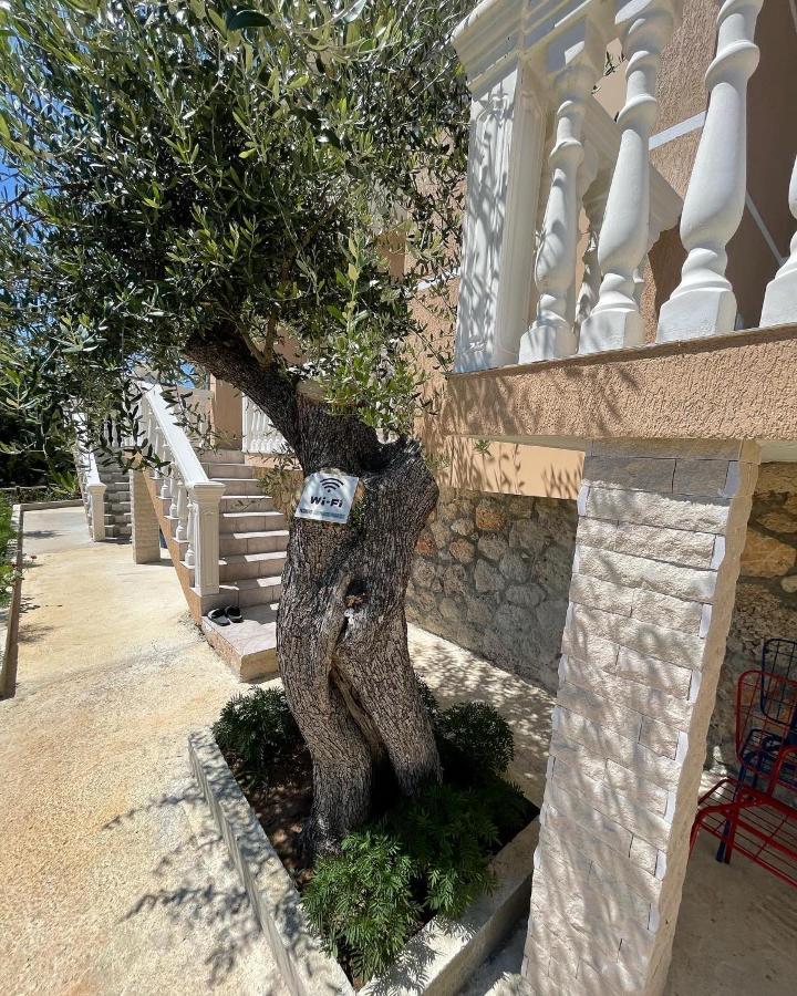 Essos Villas Dhërmi Exterior foto