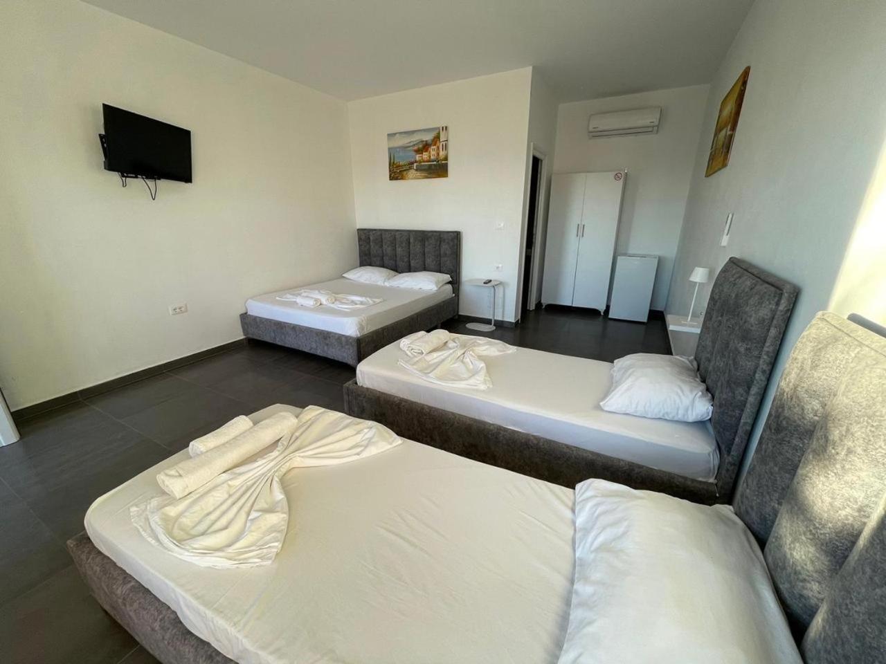 Essos Villas Dhërmi Exterior foto